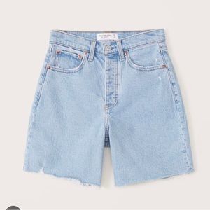 Abercrombie & Fitch High Rise 7 Inch Dad Shorts Curve Love